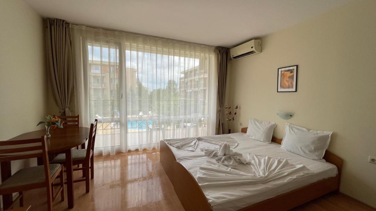 Fort Noks Holiday A2-61 Large Studio Слънчев бряг Екстериор снимка