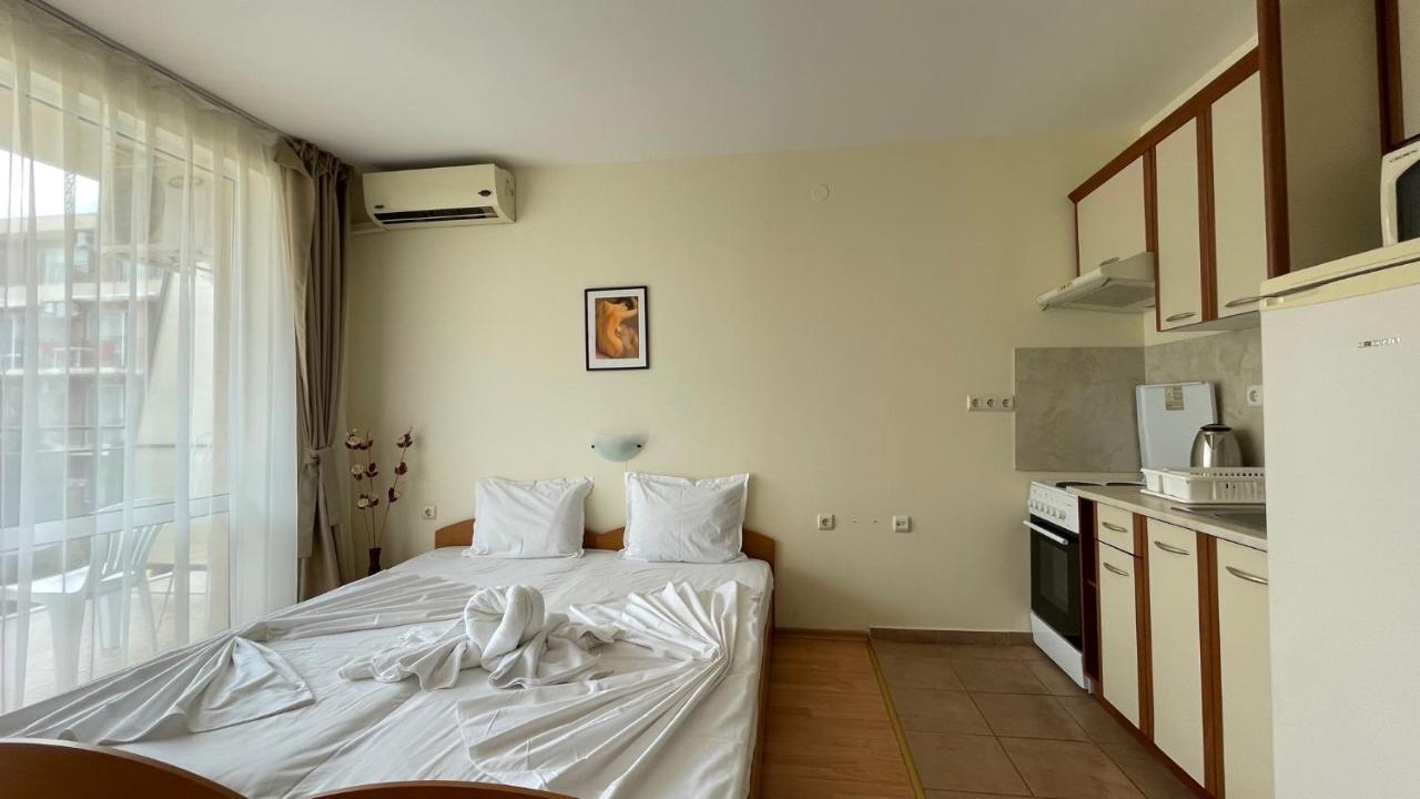 Fort Noks Holiday A2-61 Large Studio Слънчев бряг Екстериор снимка