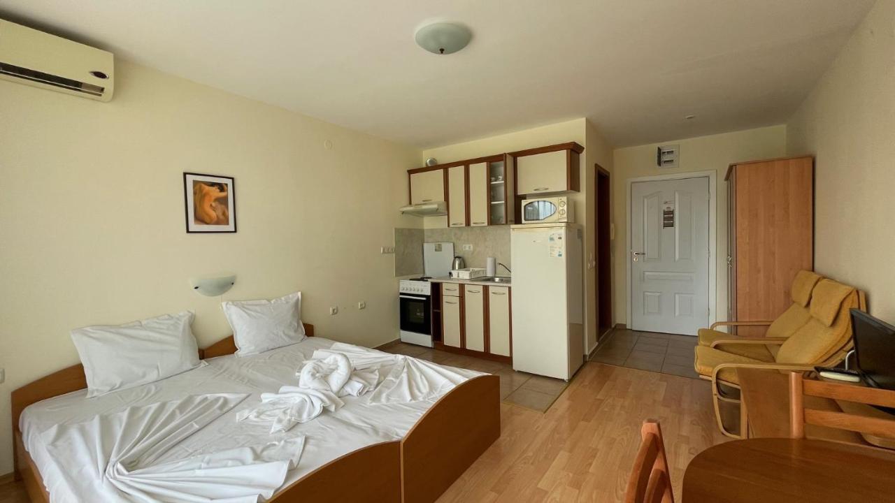 Fort Noks Holiday A2-61 Large Studio Слънчев бряг Екстериор снимка